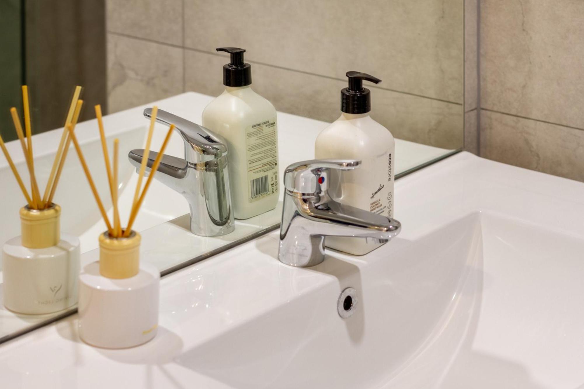 クライストチャーチ2 Bed, 2 Bath W Sofa Bed - Great Cafes Nearbyアパートメント エクステリア 写真